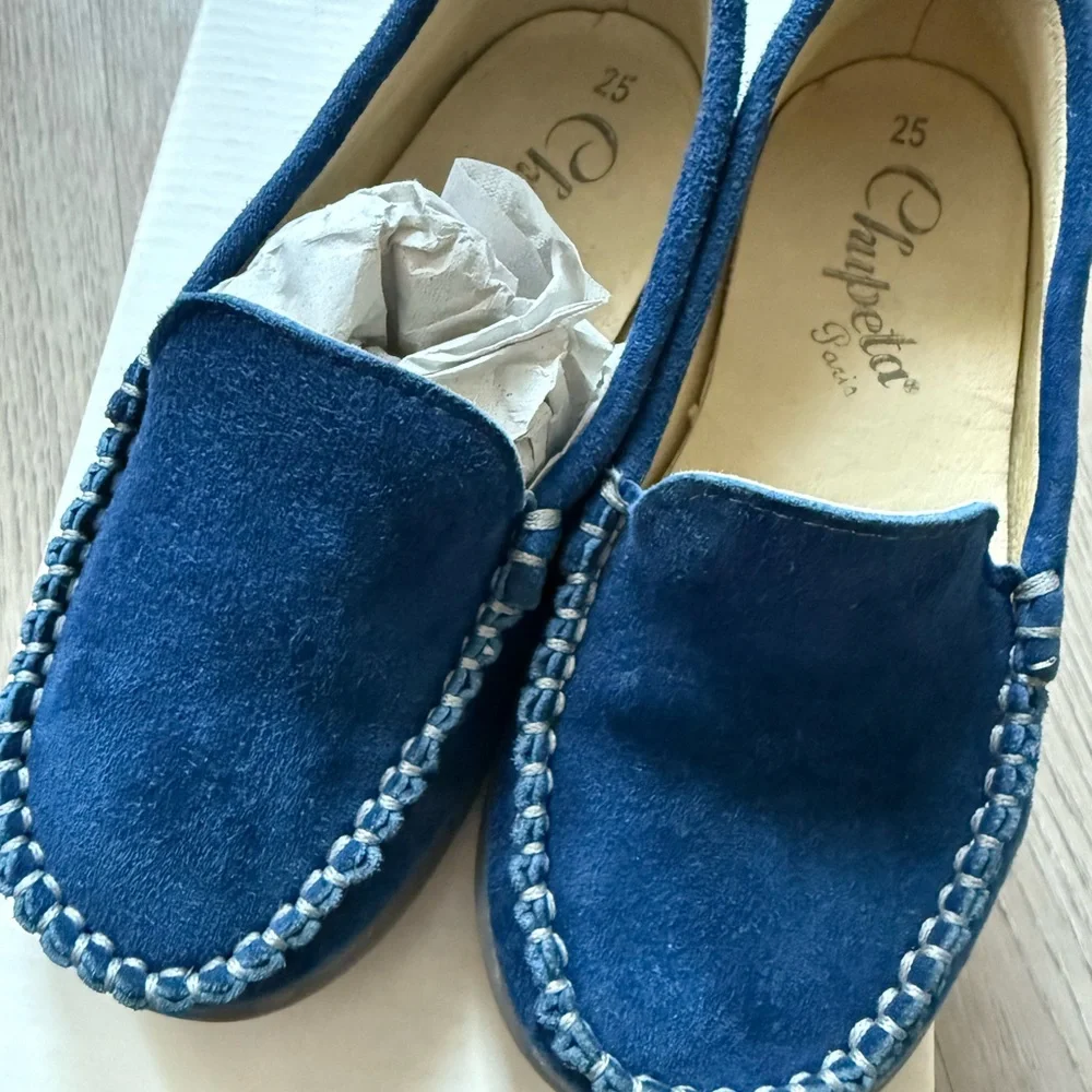 Boys moccasin size 25